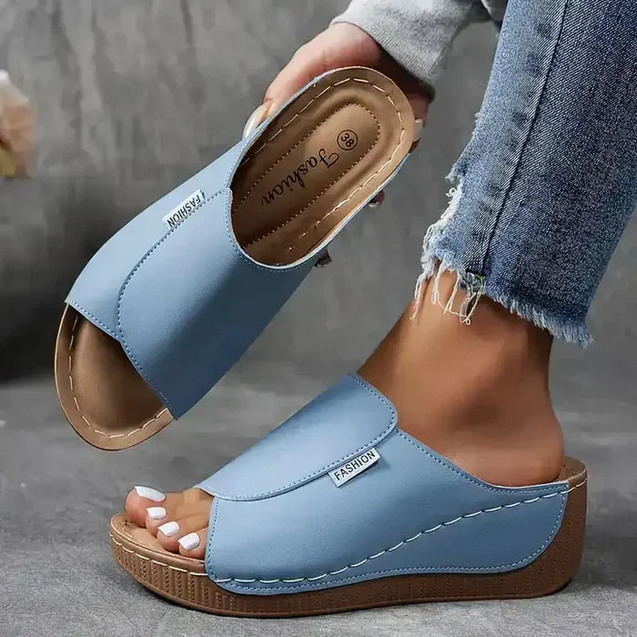 Steff – Ergonomic and Non-Slip Sandals for Pain Relief
