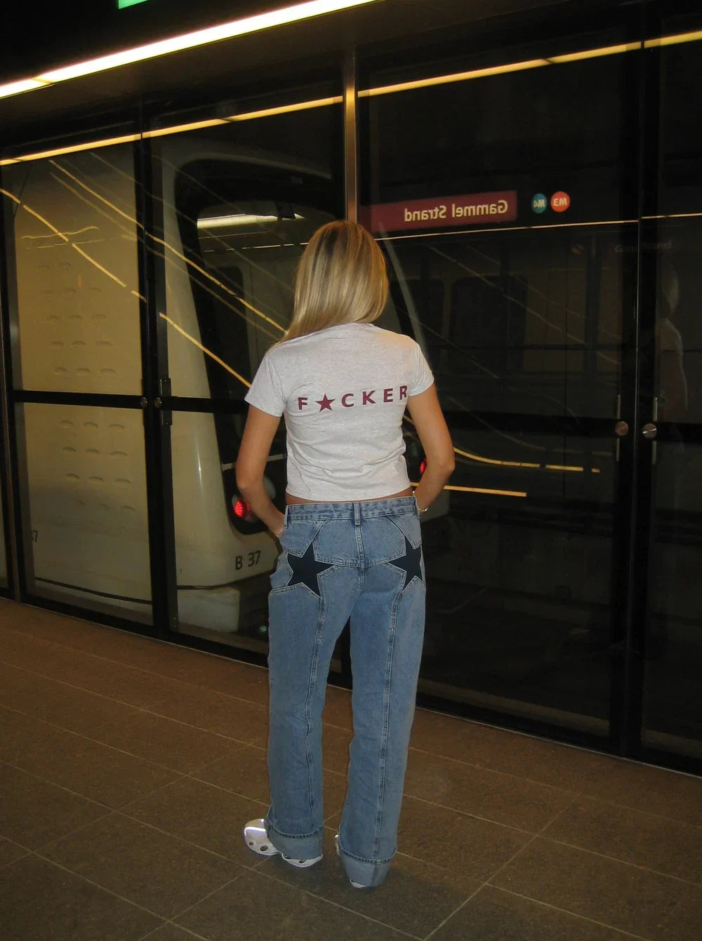 STELLARA™ Jeans with Star