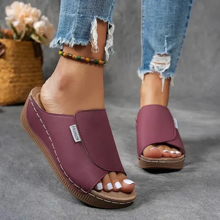Steff – Ergonomic and Non-Slip Sandals for Pain Relief