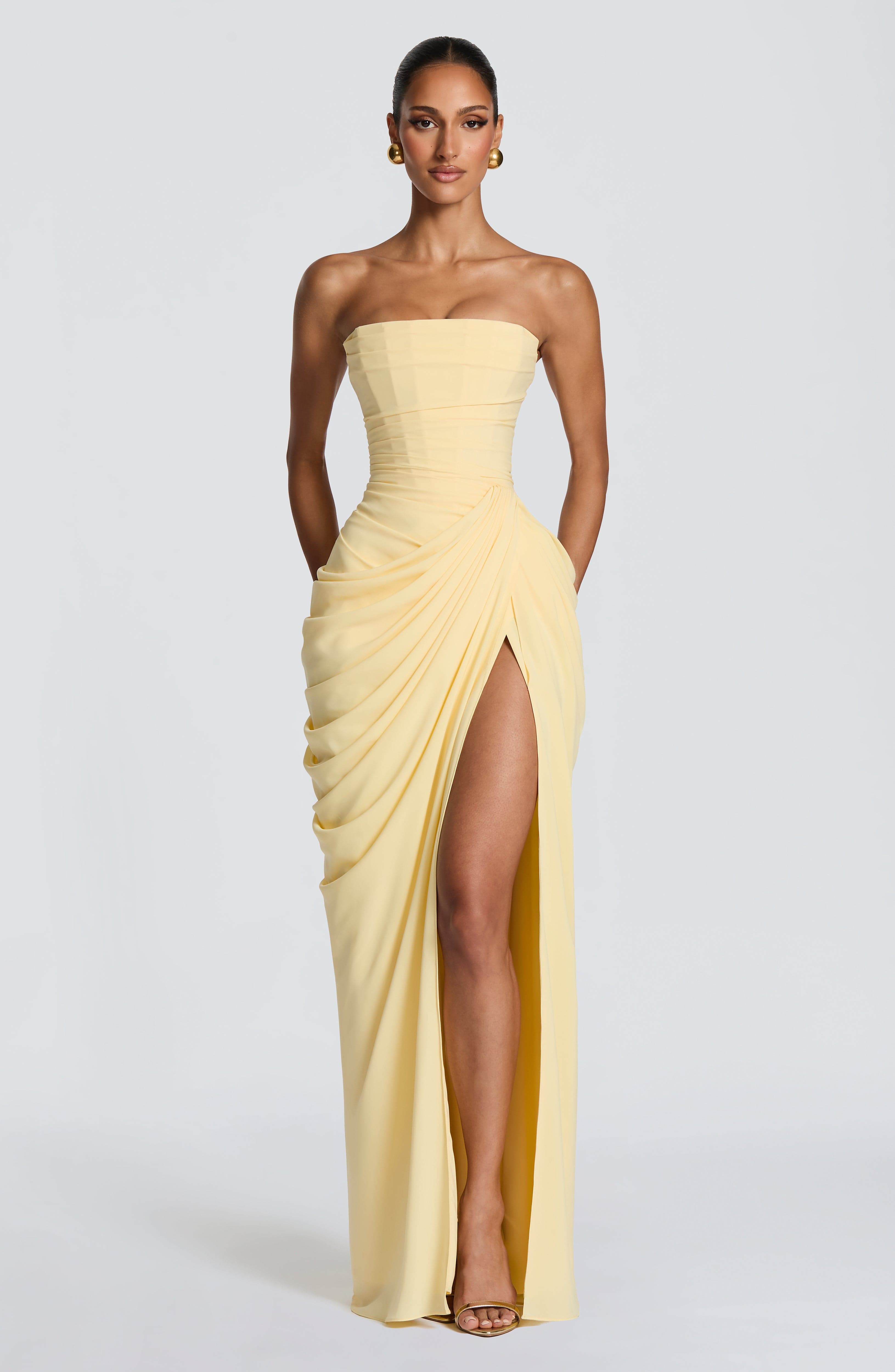 Women's Strapless Maxi Dress With Ruffles