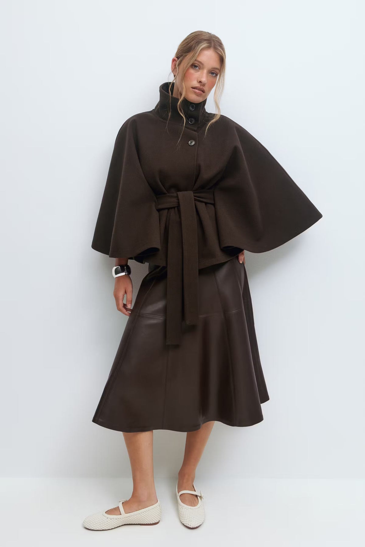 Aurrelia | Belted Cape Jacket