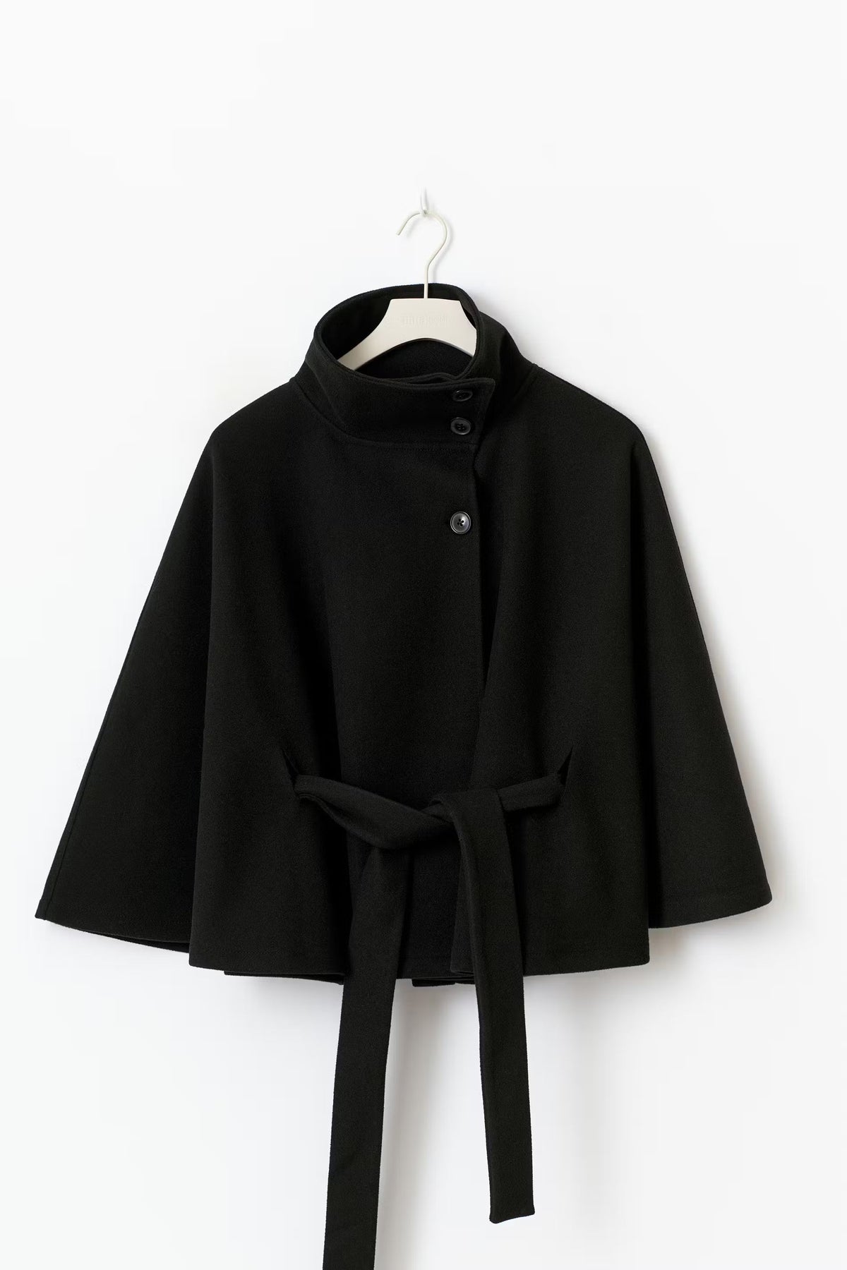 Aurrelia | Belted Cape Jacket