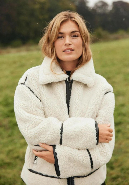 Aurrelia | Fleece Jacket