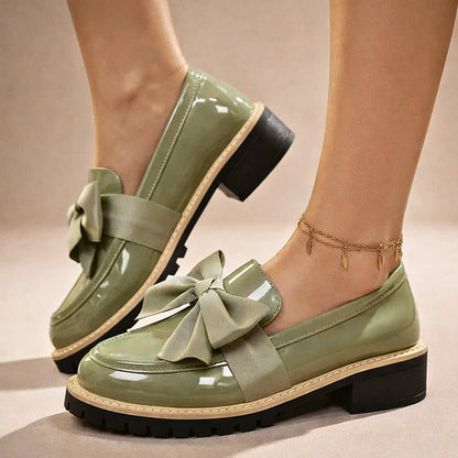 VIVIENNE BELLE LOAFERS