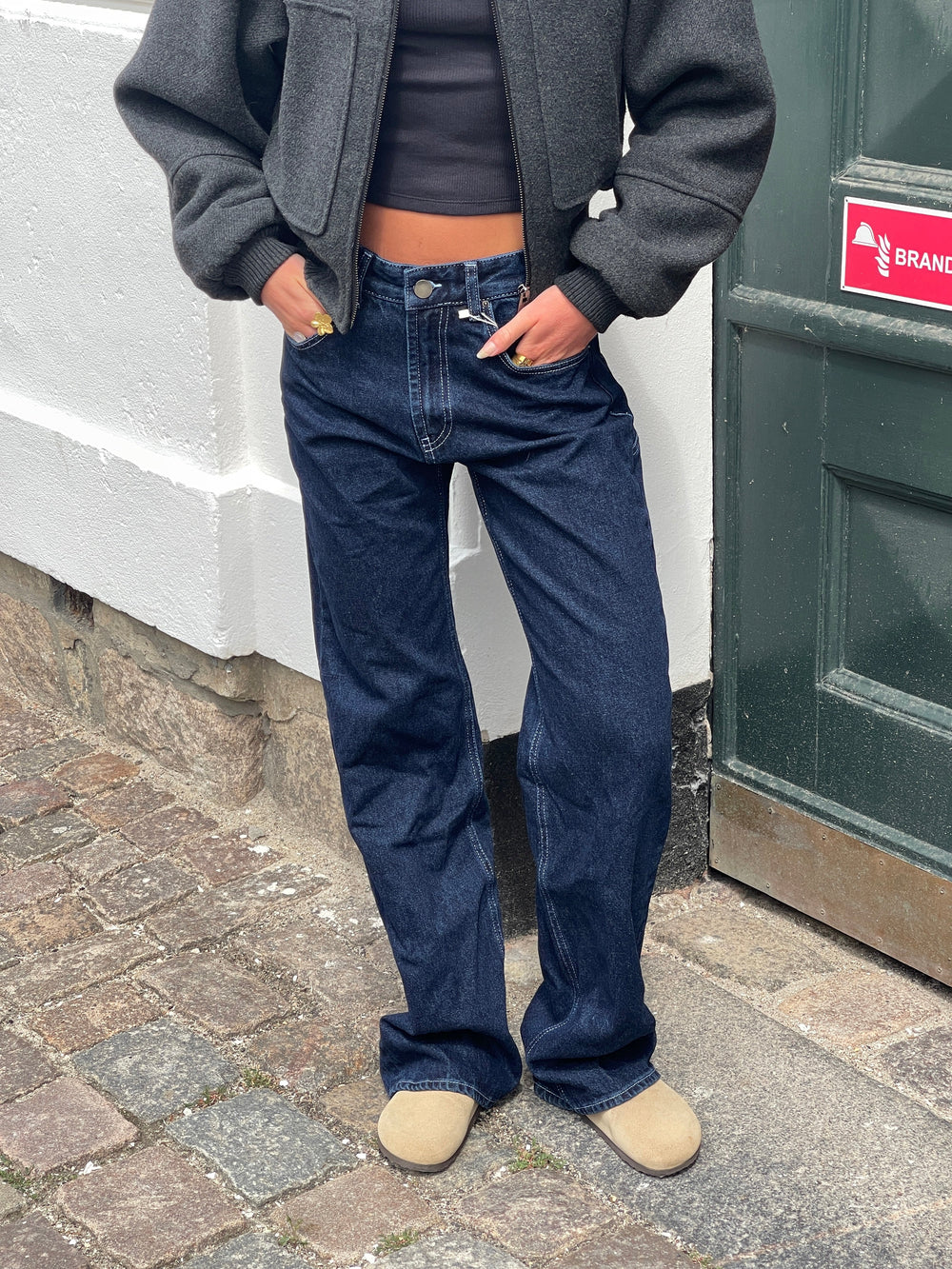 STELLARA™ Jeans with Star
