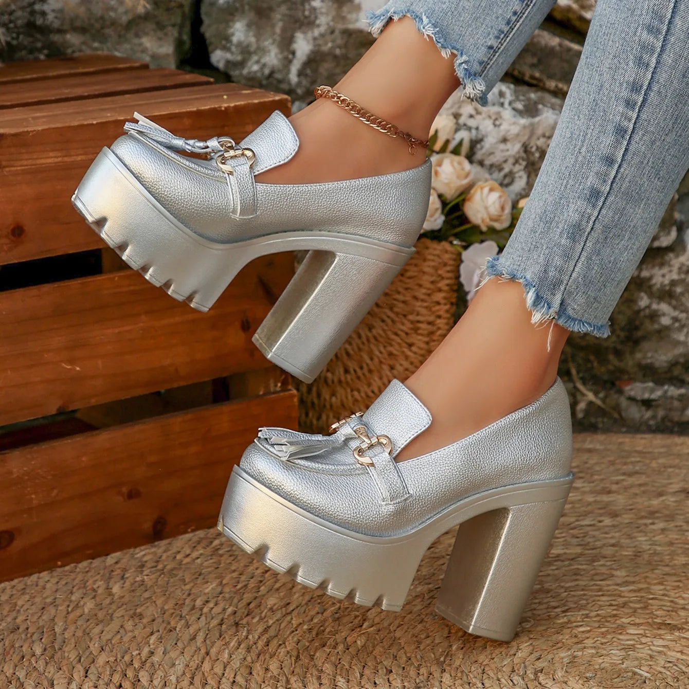 Zarela Platform Loafers