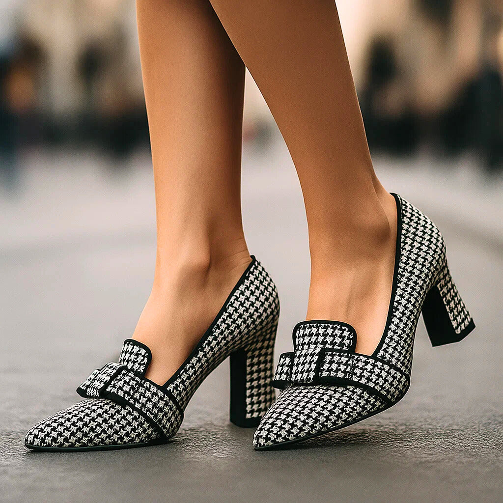 PENELOPE RAE HEELS