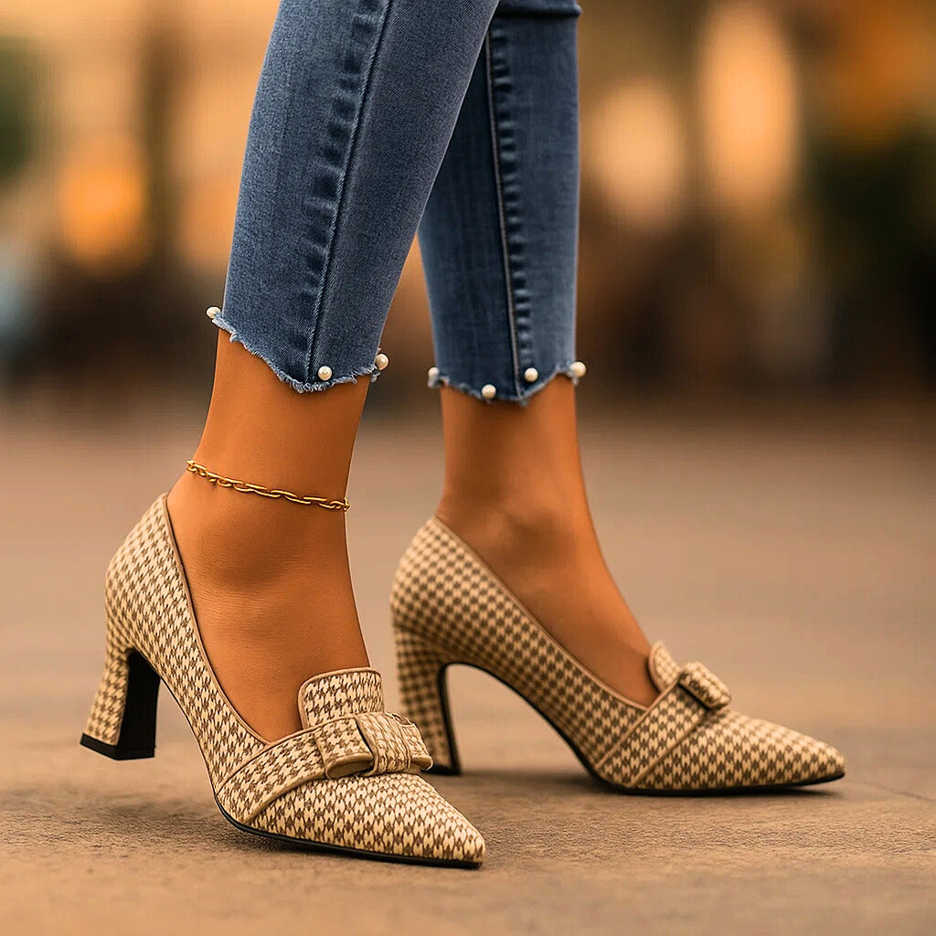 PENELOPE RAE HEELS