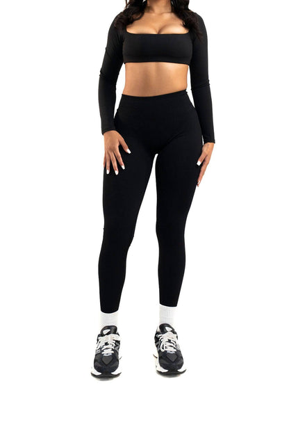 Evolve Seamless Scrunch Leggings - Ebony Black (Preorder Dispatching Early Next Week)