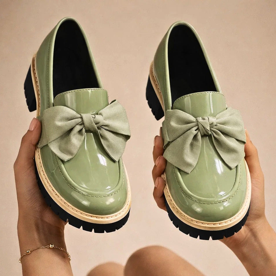 VIVIENNE BELLE LOAFERS