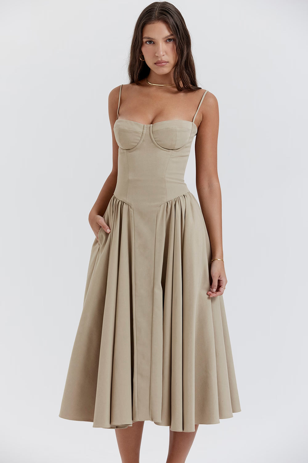 Lory Elegant Midi Dress